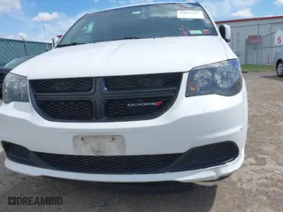2016 Dodge Grand Caravan Canada Value Package with VIN 2C4RDGBG9GR322490, listed as a IAAI auction lot 42037337 with 200,339 mi miles. Bid and sale history available at carsss.com. Image 6.