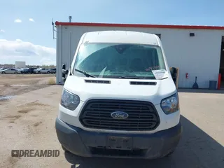 2019 Ford Transit с VIN 1FTYR1CM5KKA70355, выставлен на аукционе IAAI как лот 41923944 с пробегом 158 426 миль миль и . История ставок и продаж доступна на DreamBid. Изображение 6.