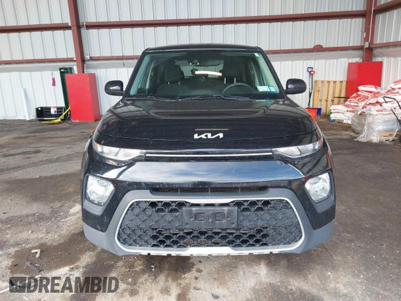 2022 Kia Soul LX with VIN KNDJ23AU1N7162106, listed as a IAAI auction lot 42071090 with 122,831 mi miles and . Bid and sale history available at DreamBid. Image 12.