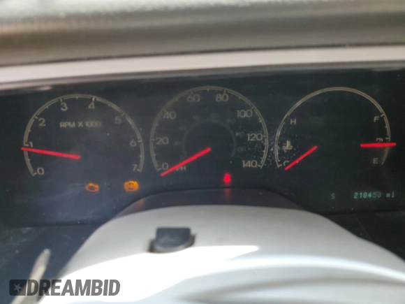 2004 Lincoln Navigator Luxury with VIN 5LMFU28R64LJ14370, listed as a Copart auction lot 50543445 with 218,450 mi miles and Non repairable. Bid and sale history available at DreamBid. Image 9.