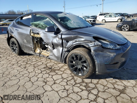 2021 Tesla Model Y Long Range with VIN 5YJYGDEE0MF088159, listed as a Copart auction lot 88668465 with 131,414 mi miles and Salvage Title. Bid and sale history available at DreamBid. Image 4.