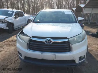 2015 Toyota Highlander LE with VIN 5TDBKRFH7FS194276, listed as a IAAI auction lot 41617493 with 134,342 mi miles. Bid and sale history available at carsss.com. Image 12.
