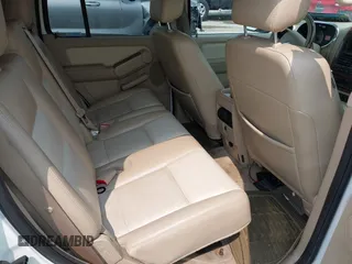 2006 Ford Explorer Eddie Bauer with VIN 1FMEU74E16UB33744, listed as a IAAI auction lot 42387031 with 186,674 mi miles and . Bid and sale history available at DreamBid. Image 8.