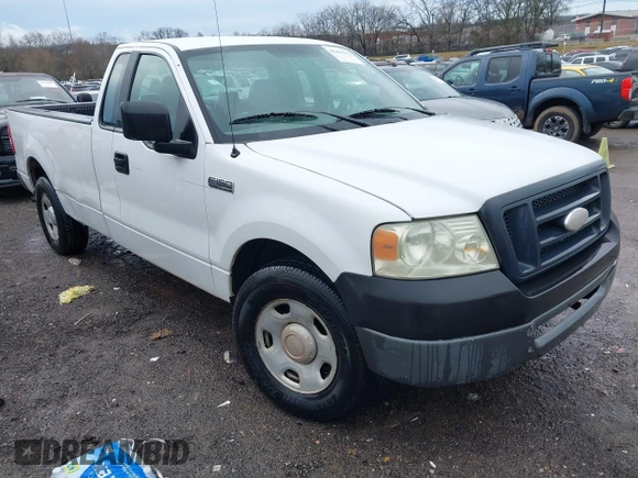 2008 Ford F-150 XL with VIN 1FTRF12208KE92684, listed as a IAAI auction lot 41404112 with 269,854 mi miles. Bid and sale history available at carsss.com. Image 1.