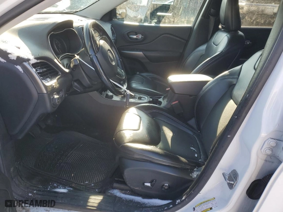 2019 Jeep Cherokee Altitude with VIN 1C4PJMLB8KD125730, listed as a Copart auction lot 88926985 with 76,886 mi miles and Salvage Title. Bid and sale history available at carsss.com. Image 7.