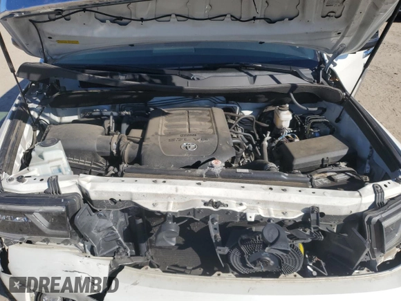 2019 Toyota Sequoia Platinum with VIN 5TDDY5G17KS166005, listed as a Copart auction lot 47090395 with 90,899 mi miles and Salvage Title. Bid and sale history available at carsss.com. Image 14.