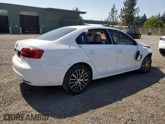 2012 Volkswagen Jetta SEL with VIN 3VWLP7AJ7CM387928, listed as a Copart auction lot 54394945 with Not provided miles and Salvage title. Bid and sale history available at DreamBid. Image 3.