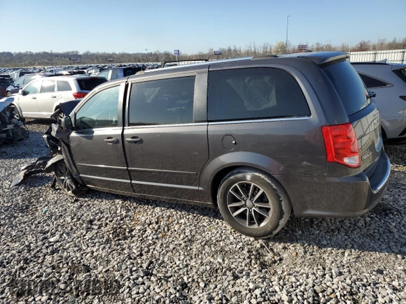 2017 Dodge Grand Caravan SXT with VIN 2C4RDGCG3HR685643, listed as a Copart auction lot 49920335 with Not Provided miles and Salvage Title. Bid and sale history available at DreamBid. Image 2.
