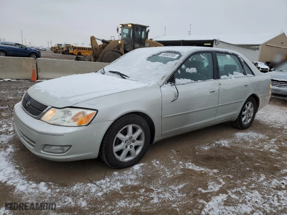 2001 Toyota Avalon XL w/Bucket Seats with VIN 4T1BF28B01U138751, listed as a Copart auction lot 44849165 with 225,082 mi miles and Clean Title. Bid and sale history available at carsss.com. Image 1.