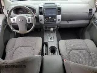 2020 Nissan Frontier S z VIN 1N6ED0EA6LN715090, wystawiony jako Copart lot #46193545 z przebiegiem 57 848 mil mil oraz Czysty tytuł • Clean title. Historia ofert i sprzedaży dostępna na DreamBid. Obrazek 8.