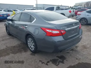 2016 Nissan Altima SV with VIN 1N4AL3APXGC195953, listed as a IAAI auction lot 41230051 with 164,611 mi miles and . Bid and sale history available at DreamBid. Image 3.