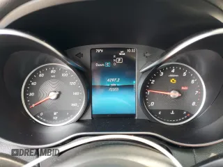 2019 Mercedes-Benz C 300 z VIN 55SWF8DB5KU314619, wystawiony jako Copart lot #58915565 z przebiegiem 72 203 mil mil oraz Szkoda całkowita • Salvage title. Historia ofert i sprzedaży dostępna na DreamBid. Obrazek 9.