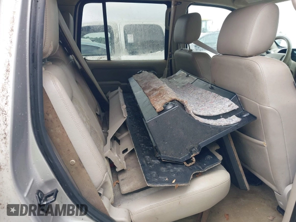 2006 Ford Explorer XLT with VIN 1FMEU63E76UA68989, listed as a IAAI auction lot 42480391 with Not provided miles and . Bid and sale history available at DreamBid. Image 8.