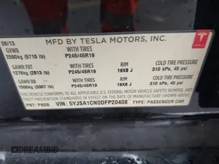 2013 Tesla Model S с VIN 5YJSA1CN0DFP20408, выставлен на аукционе IAAI как лот 41524470 с пробегом Не указан миль и . История ставок и продаж доступна на DreamBid. Изображение 9.