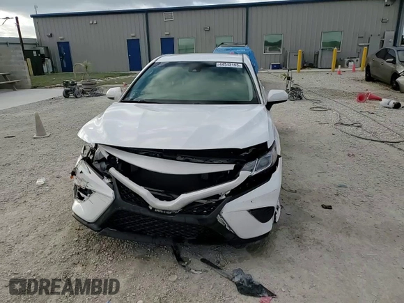 2020 Toyota Camry SE z VIN 4T1G11AK7LU985634, wystawiony jako Copart lot #44542155 z przebiegiem 54 494 mil mil oraz Nie do naprawy • Non repairable. Historia ofert i sprzedaży dostępna na DreamBid. Obrazek 11.