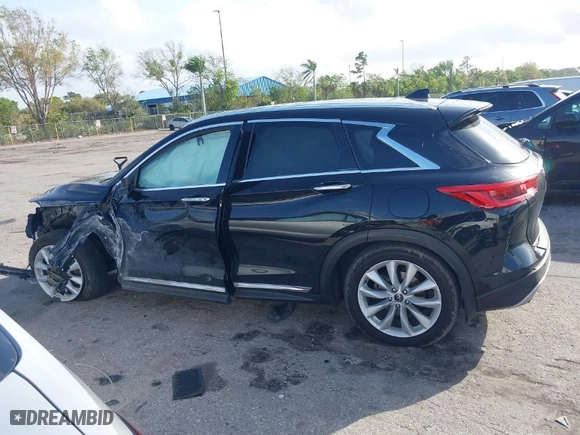 2019 Infiniti QX50 LUXE with VIN 3PCAJ5M10KF108026, listed as a IAAI auction lot 41717530 with NaN miles. Bid and sale history available at carsss.com. Image 14.