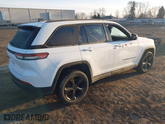 2023 Jeep Grand Cherokee Laredo с VIN 1C4RJHAG1PC609153, выставлен на аукционе IAAI как лот 41757588 с пробегом 11 801 миль миль и . История ставок и продаж доступна на DreamBid. Изображение 4.
