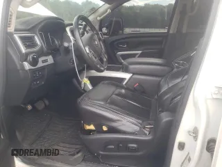 2016 Nissan Titan XD PRO-4X with VIN 1N6BA1F47GN511091, listed as a Copart auction lot 70413644 with 204,561 mi miles and Clean Title. Bid and sale history available at carsss.com. Image 7.