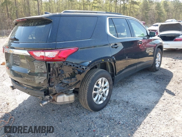 2021 Chevrolet Traverse LT Cloth with VIN 1GNERGKW8MJ202324, listed as a IAAI auction lot 41901862 with 58,898 mi miles. Bid and sale history available at carsss.com. Image 4.
