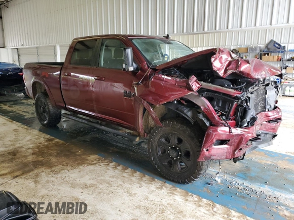 2017 Ram 2500 Big Horn z VIN 3C6UR5DL4HG648402, wystawiony jako Copart lot #53701995 z przebiegiem 112 348 mil mil oraz Szkoda całkowita • Salvage title. Historia ofert i sprzedaży dostępna na DreamBid. Obrazek 4.