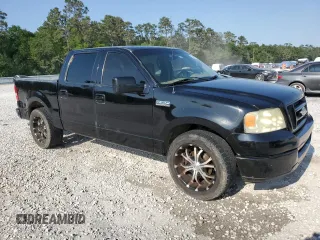 2005 Ford F-150 XLT z VIN 1FTPW12515FA23626, wystawiony jako Copart lot #53119335 z przebiegiem 272 568 mil mil oraz Czysty tytuł • Clean title. Historia ofert i sprzedaży dostępna na DreamBid. Obrazek 4.