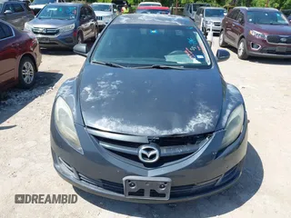 2013 Mazda 6 i Sport with VIN 1YVHZ8BH9D5M11992, listed as a IAAI auction lot 42047797 with 195,395 mi miles. Bid and sale history available at carsss.com. Image 6.