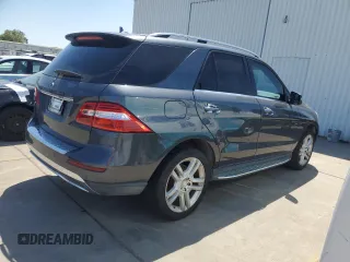 2015 Mercedes-Benz M with VIN 4JGDA5JBXFA541437, listed as a Copart auction lot 55138795 with 192,858 mi miles and Clean Title. Bid and sale history available at carsss.com. Image 3.
