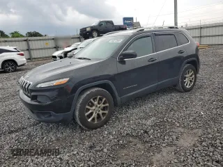 2016 Jeep Cherokee Latitude z VIN 1C4PJMCS1GW199566, wystawiony jako Copart lot #54073365 z przebiegiem 85 650 mil mil oraz Szkody całkowita. Historia ofert i sprzedaży dostępna na DreamBid. Obrazek 1.