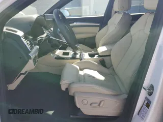 2025 Audi Q5 S line Premium z VIN WA1GAAFYXS2023169, wystawiony jako Copart lot #48351065 z przebiegiem 6 012 mil mil oraz Czysty tytuł • Clean title. Historia ofert i sprzedaży dostępna na DreamBid. Obrazek 7.