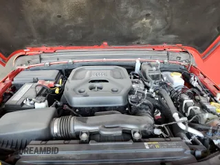 2020 Jeep Wrangler Unlimited Sahara Altitude с VIN 1C4HJXEN8LW268874, выставлен на аукционе Copart как лот 58557845 с пробегом 77 708 миль миль и Списание • Salvage title. История ставок и продаж доступна на DreamBid. Изображение 11.