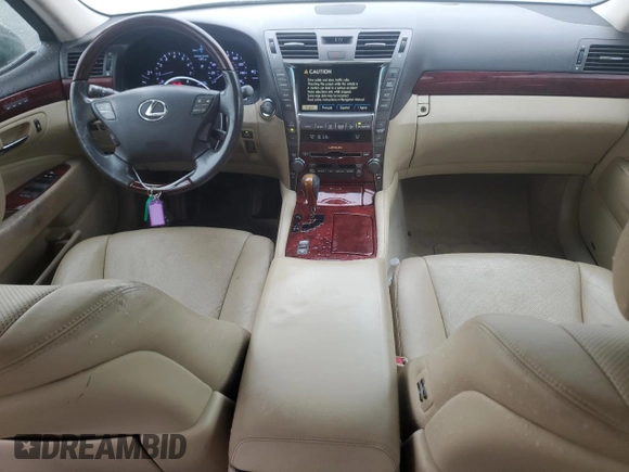 2007 Lexus LS 460 z VIN JTHBL46F775041515, wystawiony jako Copart lot #55147975 z przebiegiem 193 755 mil mil oraz Szkoda całkowita • Salvage title. Historia ofert i sprzedaży dostępna na DreamBid. Obrazek 8.