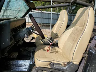 1994 Jeep Wrangler S with VIN 1J4FY19PXRP438743, listed as a Copart auction lot 70693064 with 94,401 mi miles and Salvage Title. Bid and sale history available at carsss.com. Image 7.