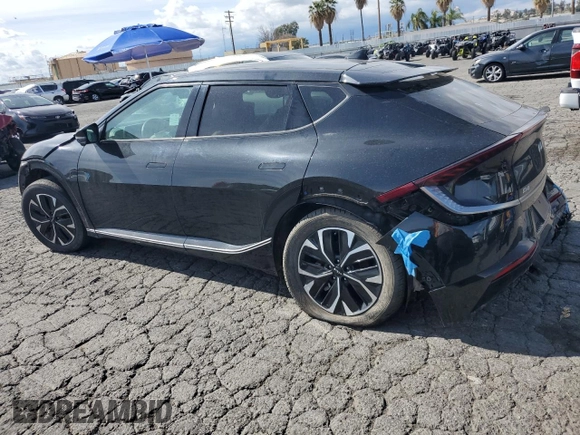 2022 Kia EV6 Wind with VIN KNDC3DLC5N5047794, listed as a Copart auction lot 51305345 with 32,295 mi miles and Clean Title. Bid and sale history available at carsss.com. Image 2.