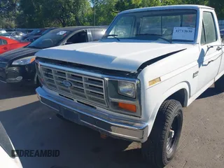 1985 Ford F-250 with VIN 1FTHF2615FKB23867, listed as a IAAI auction lot 42713630 with 96,557 mi miles and . Bid and sale history available at DreamBid. Image 6.