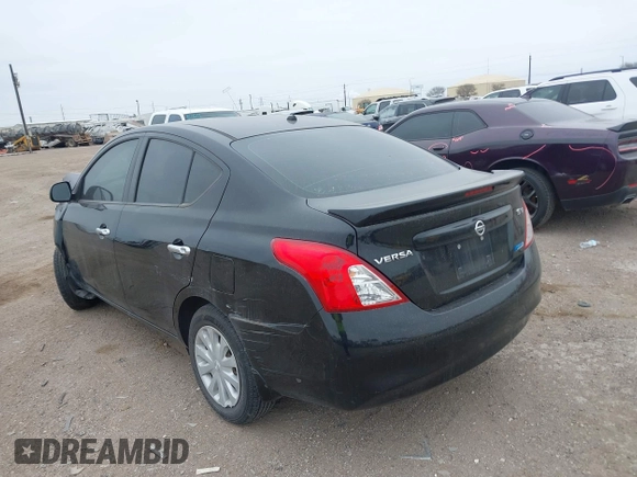 2014 Nissan Versa S with VIN 3N1CN7AP1EK447569, listed as a IAAI auction lot 41593414 with 123,953 mi miles. Bid and sale history available at carsss.com. Image 3.