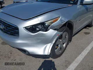 2009 Infiniti FX with VIN JNRAS18W39M151949, listed as a IAAI auction lot 41949315 with 179,276 mi miles. Bid and sale history available at carsss.com. Image 6.