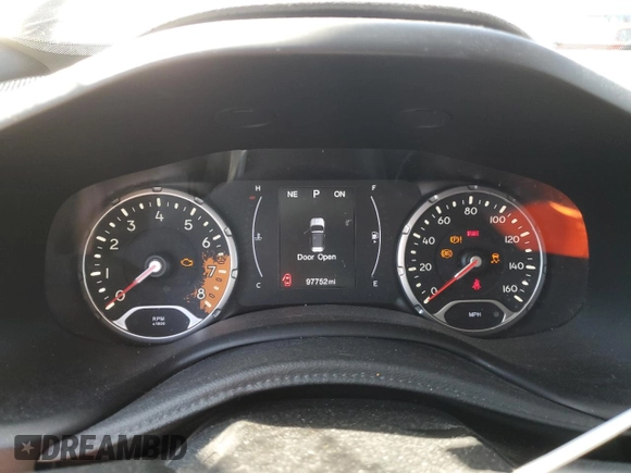 2018 Jeep Renegade Latitude with VIN ZACCJABB9JPH49826, listed as a Copart auction lot 55145805 with 97,752 mi miles and Salvage Title. Bid and sale history available at DreamBid. Image 9.