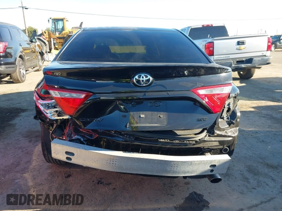 2015 Toyota Camry XLE z VIN 4T1BF1FK8FU928187, wystawiony jako IAAI lot #41870784 z przebiegiem 103 513 mil mil oraz . Historia ofert i sprzedaży dostępna na DreamBid. Obrazek 17.
