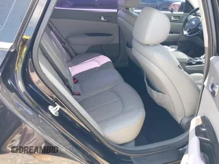 2016 Kia Optima EX с VIN 5XXGU4L31GG079123, выставлен на аукционе IAAI как лот 42430932 с пробегом 150 887 миль миль и . История ставок и продаж доступна на DreamBid. Изображение 8.