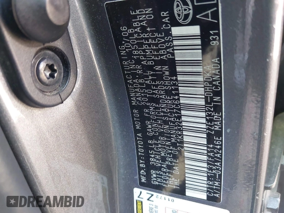 2007 Toyota Matrix STD z VIN 2T1KR32E17C641134, wystawiony jako IAAI lot #41996685 z przebiegiem 108 718 mil mil oraz . Historia ofert i sprzedaży dostępna na DreamBid. Obrazek 9.