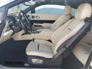 2014 Rolls-Royce Wraith z VIN SCA665C59EUX84411, wystawiony jako Copart lot #74548964 z przebiegiem Nie podano mil oraz Nie do naprawy. Historia ofert i sprzedaży dostępna na DreamBid. Obrazek 7.