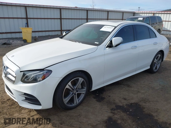 2020 Mercedes-Benz E 350 with VIN WDDZF8DB7LA752766, listed as a IAAI auction lot 41752422 with 48,225 mi miles and . Bid and sale history available at DreamBid. Image 16.