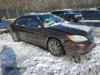 2013 Chrysler 200 Touring with VIN 1C3CCBBB9DN574950, listed as a Copart auction lot 45840855 with Not Provided miles and Non Repairable. Bid and sale history available at carsss.com. Image 4.