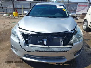 2013 Nissan Altima SV with VIN 1N4AL3AP4DN539082, listed as a IAAI auction lot 41848939 with 142,294 mi miles and . Bid and sale history available at carsss.com. Image 13.