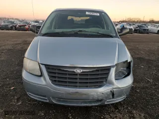 2006 Chrysler Town & Country SWB with VIN 1A4GP45R36B746054, listed as a Copart auction lot 77898614 with 164,792 mi miles and Salvage Title. Bid and sale history available at carsss.com. Image 5.