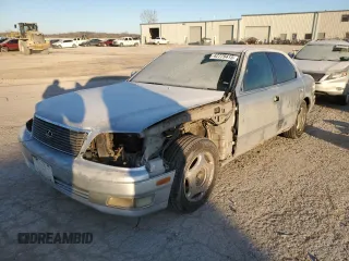 1998 Lexus LS 400 z VIN JT8BH28F7W0101596, wystawiony jako Copart lot #42779415 z przebiegiem 278 995 mil mil oraz Szkoda całkowita • Salvage title. Historia ofert i sprzedaży dostępna na DreamBid. Obrazek 1.