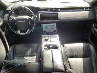 2018 Land Rover Range Rover Velar R-Dynamic HSE with VIN SALYM2RV7JA759511, listed as a Copart auction lot 47464325 with 87,603 mi miles and Clean title. Bid and sale history available at DreamBid. Image 8.