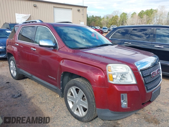 2011 GMC Terrain SLT-2 with VIN 2CTFLXE55B6351239, listed as a IAAI auction lot 41797357 with 226,264 mi miles. Bid and sale history available at carsss.com. Image 1.