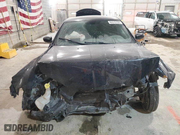 2014 Chrysler 300 with VIN 2C3CCAEG9EH264776, listed as a Copart auction lot 82215104 with 0 mi miles and Salvage Title. Bid and sale history available at carsss.com. Image 5.