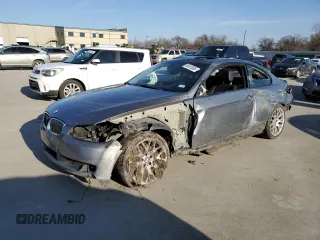 2009 BMW 3 Series 328i with VIN WBAWB33559P136669, listed as a Copart auction lot 45813555 with 0 mi miles and Salvage Title. Bid and sale history available at carsss.com. Image 1.
